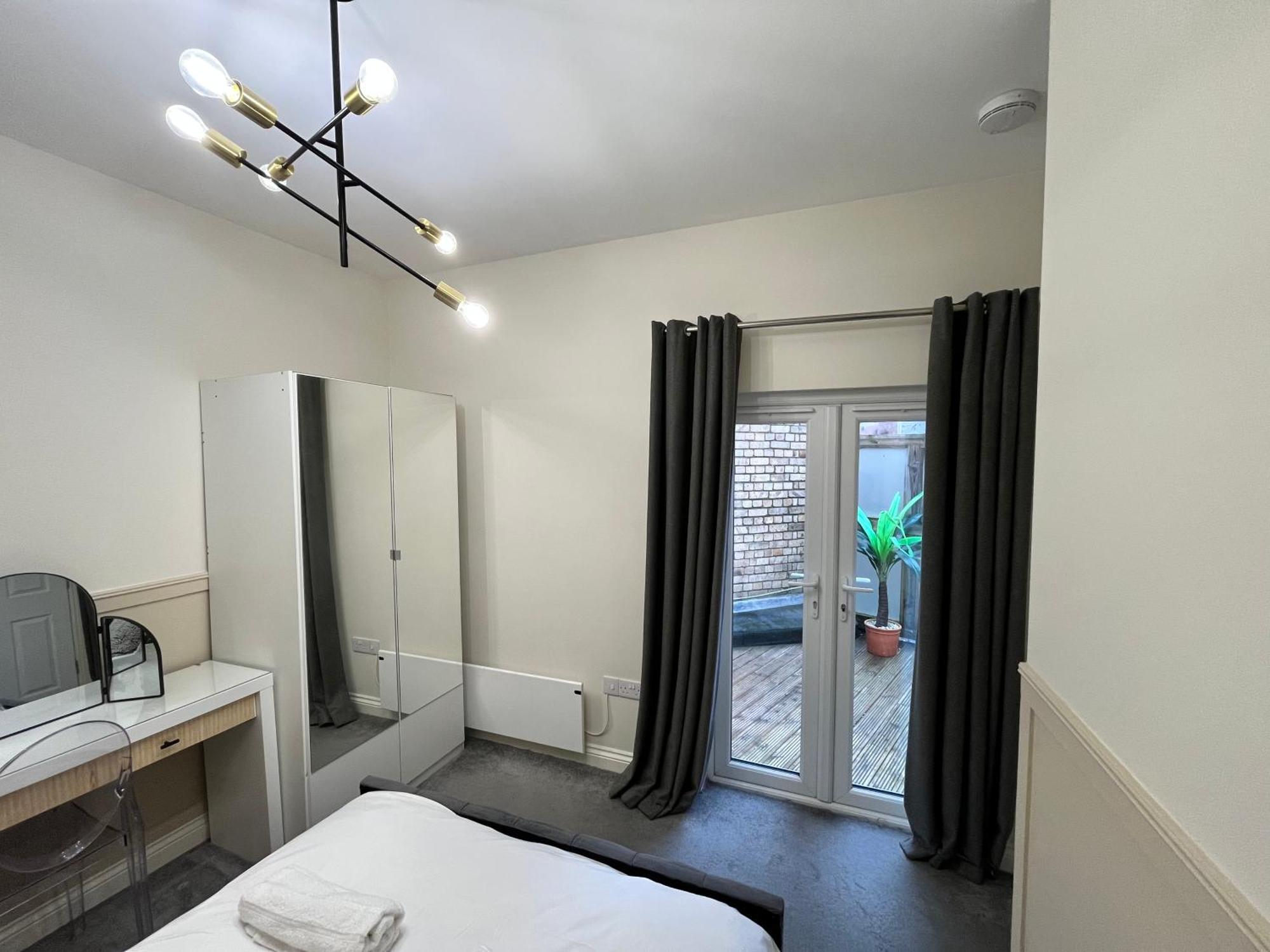 Heart Of By Harbourside, Perfect Location! Apartment *